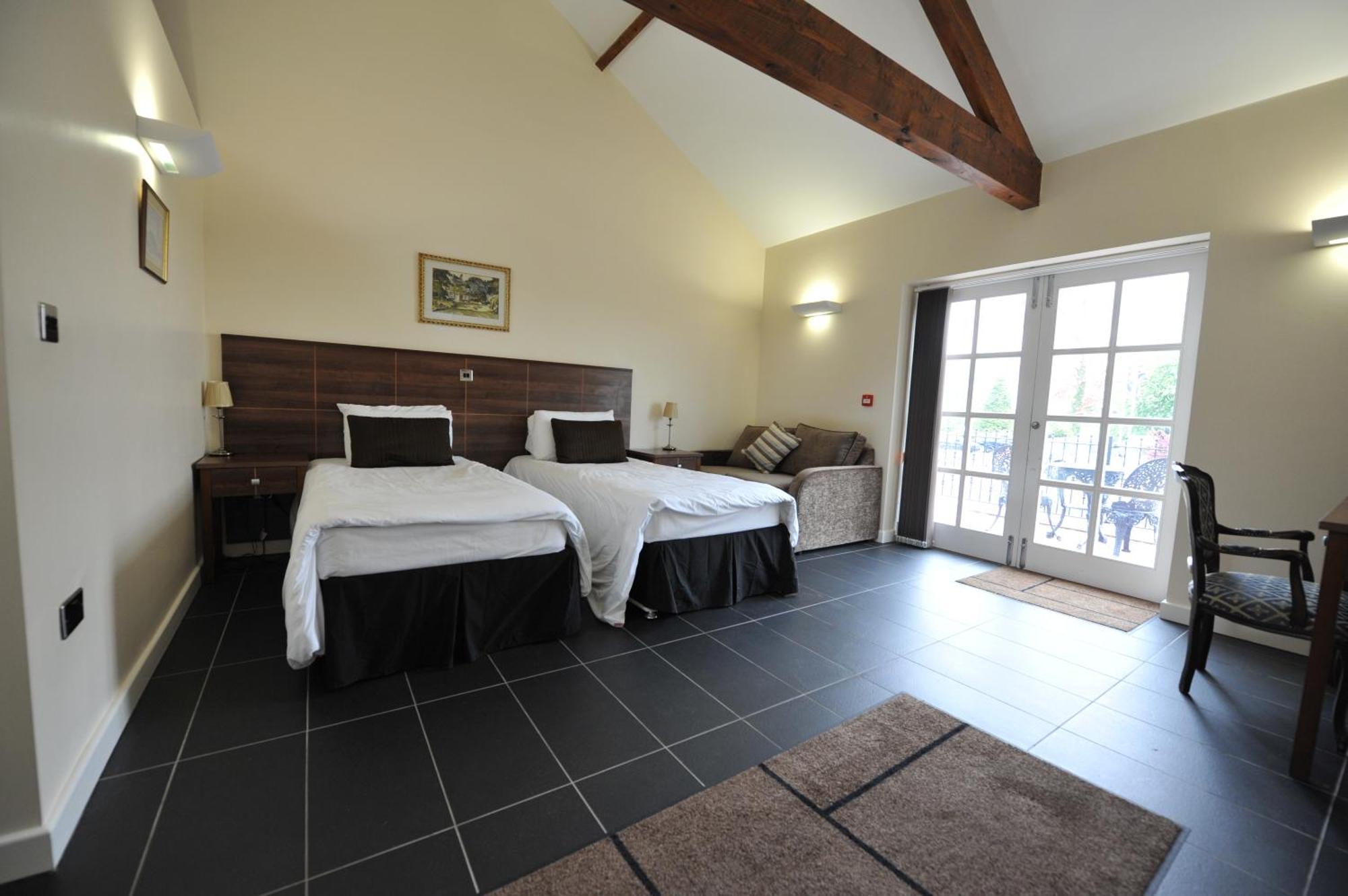 פונטפרקט Kings Croft Hotel מראה חיצוני תמונה